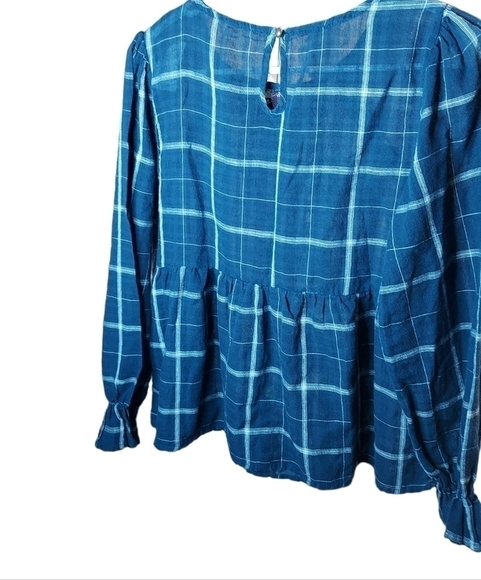 Blue Rain Embroidered navy plaid top med Francesca's - Picture 4 of 12